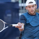 Jérôme Kym est en quarts de finale à Gstaad KEYSTONE/PETER SCHNEIDER